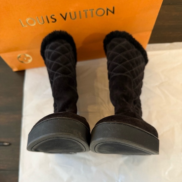 Louis Vuitton Black Quilted Women's Boots - Picture 9 of 13
